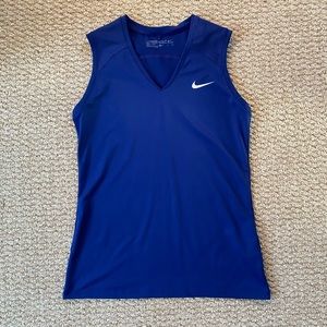 EUC Nike sleeveless V neck Dri-Fit  Golf top size small blue